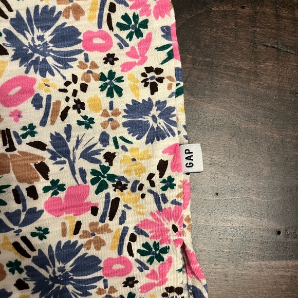 GAP Summer Set: Striped dress & floral tee. Girl's size 8. smoke free home. NWT - Picture 6 of 7